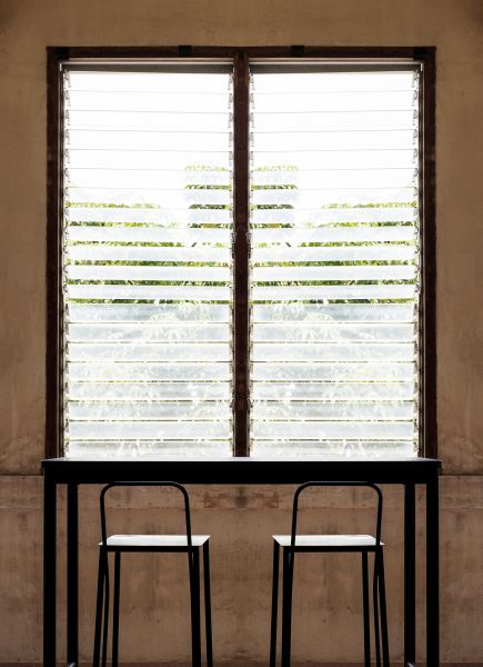 Cost of Louvre Window Replacement in Sebastian